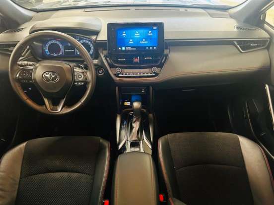 TOYOTA-COROLLA CROSS-2024