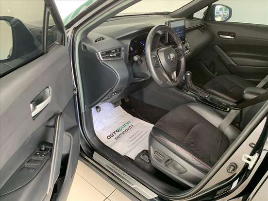 TOYOTA-COROLLA CROSS-2022