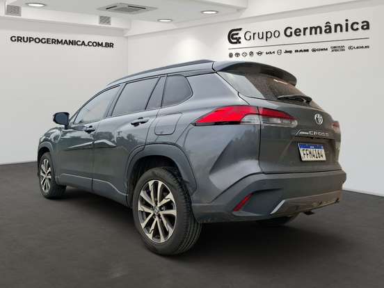 TOYOTA-COROLLA CROSS-2023