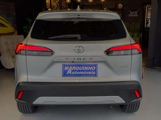 TOYOTA-COROLLA CROSS-2023