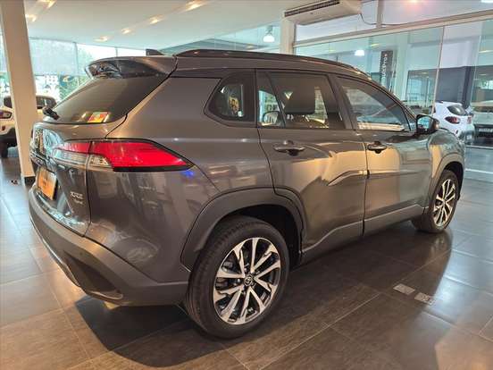 TOYOTA-COROLLA CROSS-2023