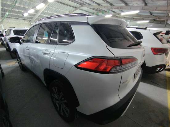TOYOTA-COROLLA CROSS-2023