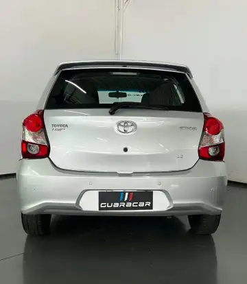 TOYOTA-ETIOS-2019