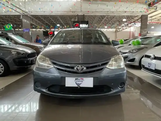 TOYOTA-ETIOS-1.5 X SEDAN 16V FLEX 4P MANUAL TOYOTA-ETIOS-2014