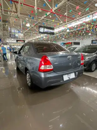 TOYOTA-ETIOS-2014