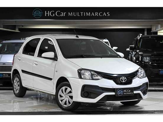 TOYOTA-ETIOS-2018