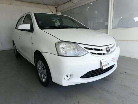 TOYOTA-ETIOS-1.3 X 16V FLEX 4P MANUAL TOYOTA-ETIOS-2014