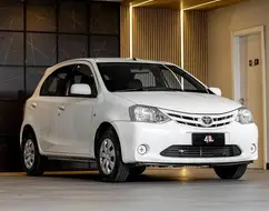 TOYOTA ETIOS 1.3 XS 16V FLEX 4P MANUAL TOYOTA ETIOS 1.3 XS 16V FLEX 4P MANUAL