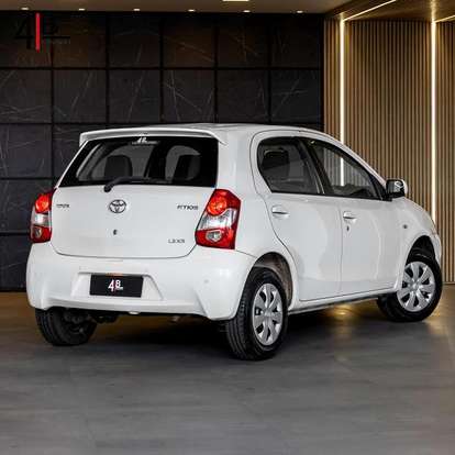 TOYOTA-ETIOS-2013
