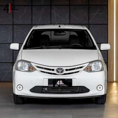 TOYOTA-ETIOS-2013