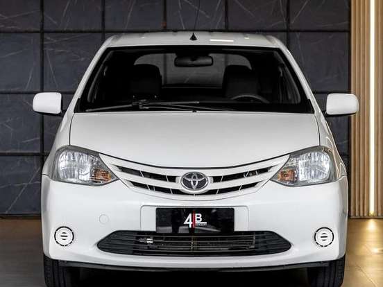 TOYOTA-ETIOS-1.3 XS 16V FLEX 4P MANUAL TOYOTA-ETIOS-2013
