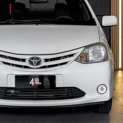 TOYOTA-ETIOS-2013
