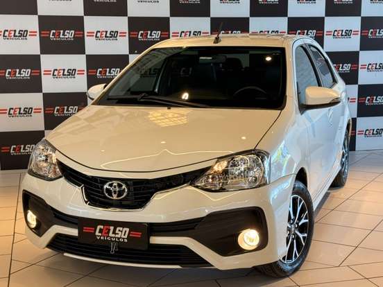 TOYOTA-ETIOS-1.5 PLATINUM SEDAN 16V FLEX 4P AUTOMÁTICO TOYOTA-ETIOS-2017