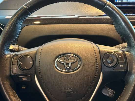 TOYOTA-ETIOS-2017