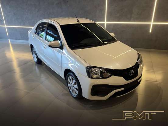 TOYOTA-ETIOS-1.5 X PLUS SEDAN 16V FLEX 4P AUTOMÁTICO TOYOTA-ETIOS-2020