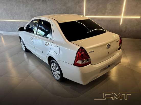 TOYOTA-ETIOS-1.5 X PLUS SEDAN 16V FLEX 4P AUTOMÁTICO TOYOTA-ETIOS-2020