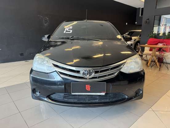 TOYOTA-ETIOS-2014