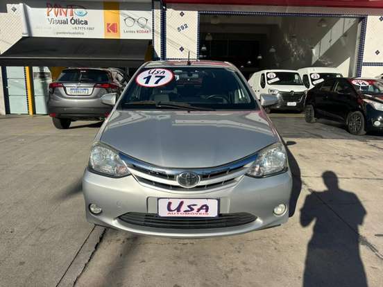 TOYOTA-ETIOS-2016