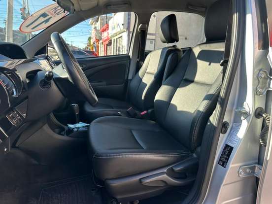 TOYOTA-ETIOS-1.5 XLS 16V FLEX 4P AUTOMÁTICO TOYOTA-ETIOS-2016