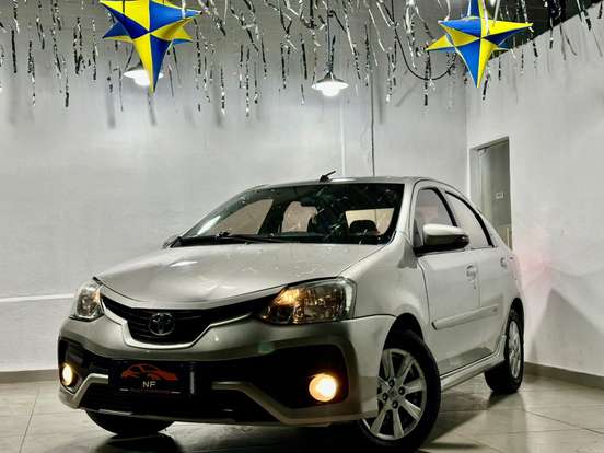 TOYOTA-ETIOS-1.5 XLS SEDAN 16V FLEX 4P AUTOMÁTICO TOYOTA-ETIOS-2017