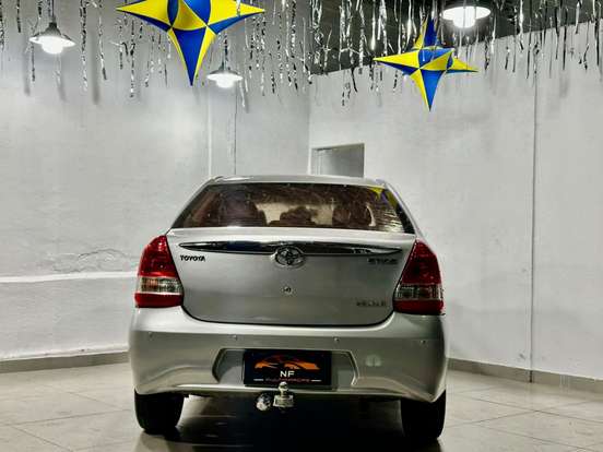 TOYOTA-ETIOS-2017