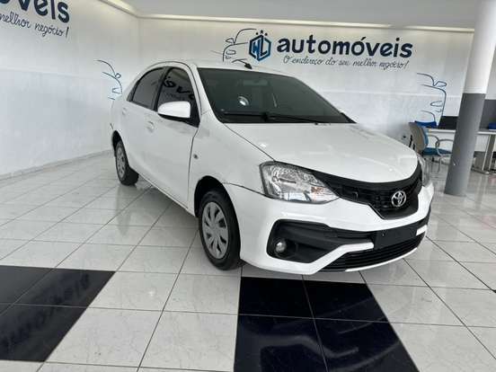 TOYOTA-ETIOS-1.5 XS SEDAN 16V FLEX 4P AUTOMÁTICO TOYOTA-ETIOS-2017