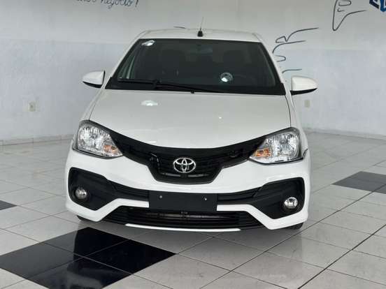 TOYOTA-ETIOS-1.5 XS SEDAN 16V FLEX 4P AUTOMÁTICO TOYOTA-ETIOS-2017