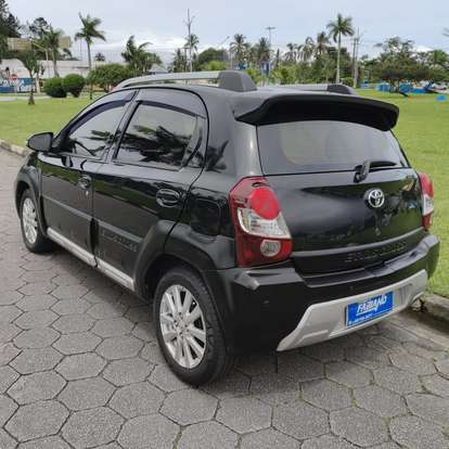TOYOTA-ETIOS CROSS-1.5 16V FLEX 4P MANUAL TOYOTA-ETIOS CROSS-2014