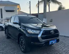 TOYOTA HILUX 2.7 VVT-i FLEX CD SRV 4X2 AUTOMÁTICO TOYOTA HILUX 2.7 VVT-i FLEX CD SRV 4X2 AUTOMÁTICO