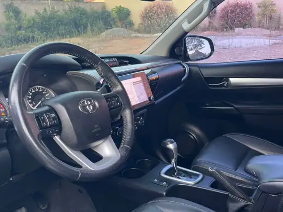 TOYOTA-HILUX-2.7 VVT-i FLEX CD SRV 4X2 AUTOMÁTICO TOYOTA-HILUX-2020