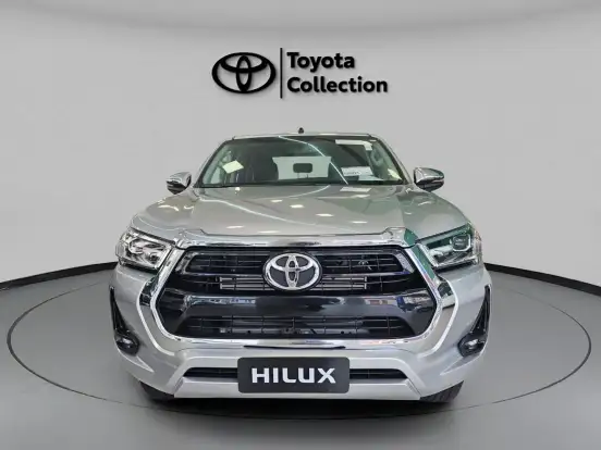TOYOTA-HILUX-2025
