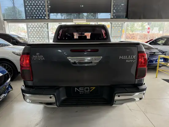 TOYOTA-HILUX-2.8 D-4D TURBO DIESEL CD SRV 4X4 AUTOMÁTICO TOYOTA-HILUX-2021