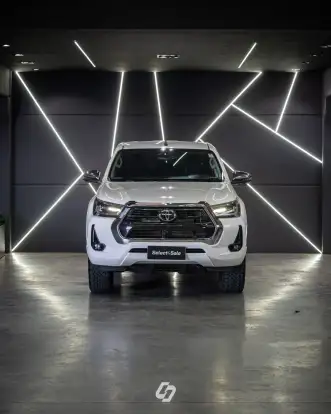 TOYOTA-HILUX-2022
