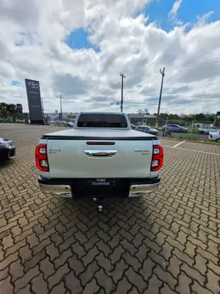 TOYOTA-HILUX-2020