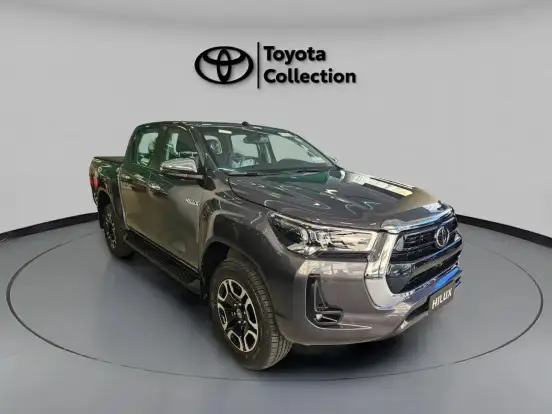 TOYOTA-HILUX-2025