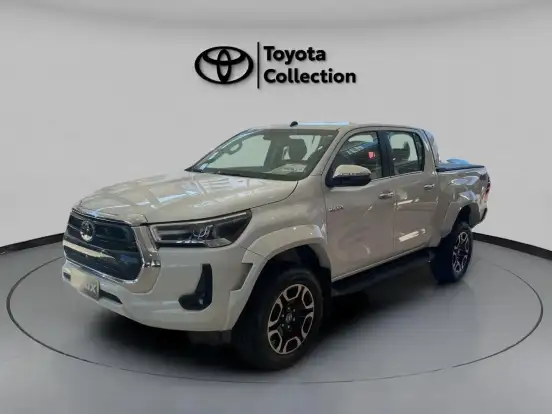 TOYOTA-HILUX-2025