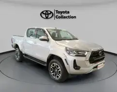 TOYOTA HILUX 2.8 D-4D TURBO DIESEL CD SRX PLUS 4X4 AUTOMÁTICO TOYOTA HILUX 2.8 D-4D TURBO DIESEL CD SRX PLUS 4X4 AUTOMÁTICO