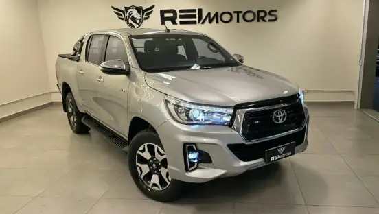 TOYOTA-HILUX-2020