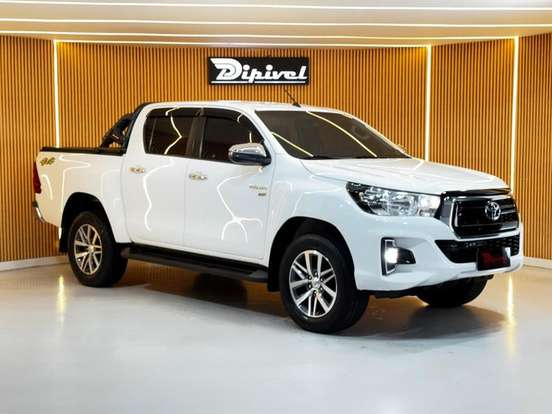 TOYOTA-HILUX-2.7 SRV 4X2 CD 16V FLEX 4P AUTOMÁTICO TOYOTA-HILUX-2019
