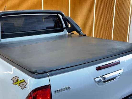 TOYOTA-HILUX-2.7 SRV 4X2 CD 16V FLEX 4P AUTOMÁTICO TOYOTA-HILUX-2019