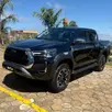 TOYOTA HILUX 2.8 D-4D TURBO DIESEL CD CONQUEST 4X4 AUTOMÁTICO TOYOTA HILUX 2.8 D-4D TURBO DIESEL CD CONQUEST 4X4 AUTOMÁTICO