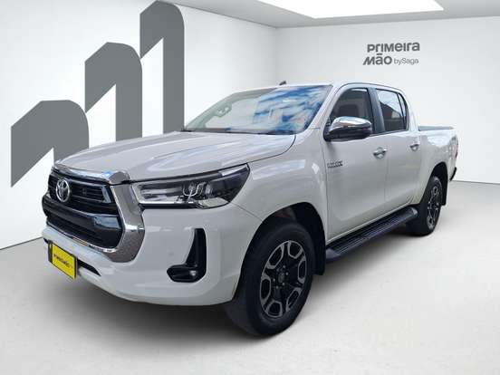 TOYOTA-HILUX-2025