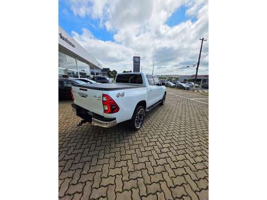 TOYOTA-HILUX-2020