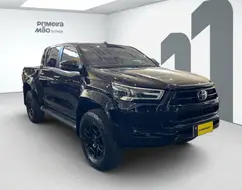 TOYOTA HILUX 2.8 D-4D TURBO DIESEL CD SRX 4X4 AUTOMÁTICO TOYOTA HILUX 2.8 D-4D TURBO DIESEL CD SRX 4X4 AUTOMÁTICO