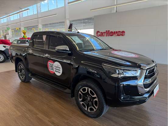 TOYOTA-HILUX-2.8 D-4D TURBO DIESEL CD SRX LIMITED 4X4 AUTOMÁTICO TOYOTA-HILUX-2022