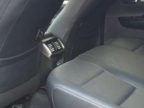 TOYOTA-HILUX-2.8 D-4D TURBO DIESEL CD SRX PLUS 4X4 AUTOMÁTICO TOYOTA-HILUX-2025