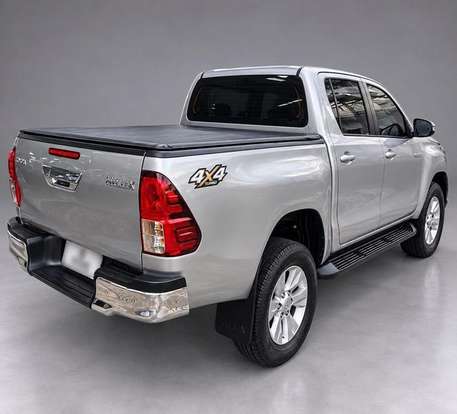 TOYOTA-HILUX-2020