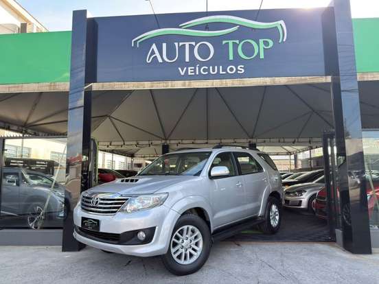 TOYOTA-HILUX-3.0 SRV 4X4 CD 16V TURBO INTERCOOLER DIESEL 4P AUTOMÁTICO TOYOTA-HILUX-2013