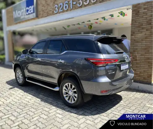 TOYOTA-HILUX SW4-2021