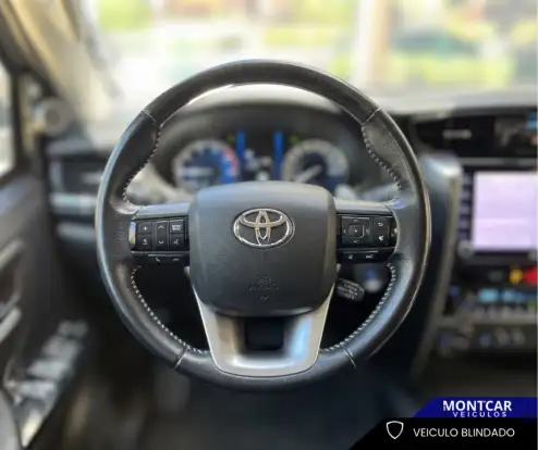 TOYOTA-HILUX SW4-2021